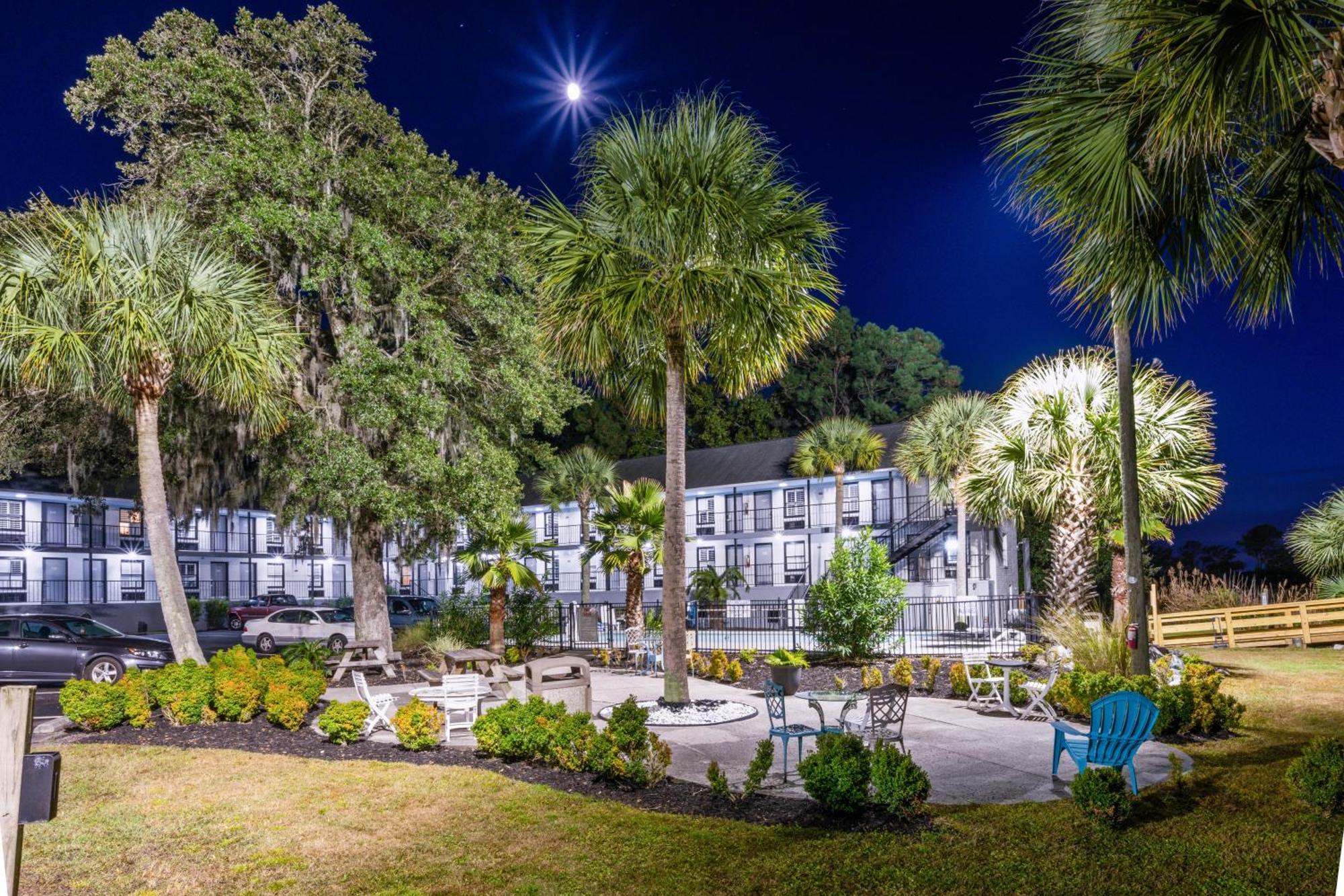 Charleston Creekside Inn Exterior photo